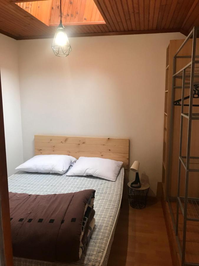 Chez Sarre Apartment Bareilles Exterior foto