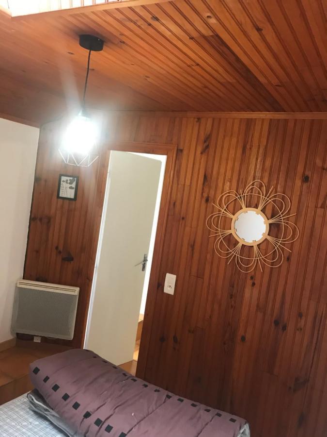 Chez Sarre Apartment Bareilles Exterior foto