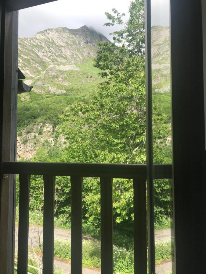 Chez Sarre Apartment Bareilles Exterior foto